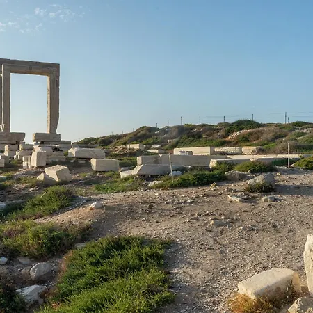 Ξενοδοχείο με διαμερίσματα Aeolos Thalia