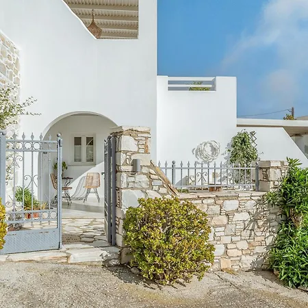 Ξενοδοχείο με διαμερίσματα Aeolos Thalia Αγγίδια