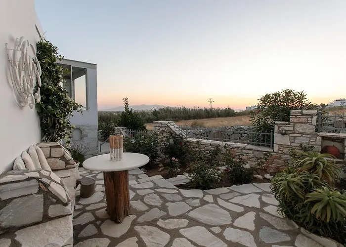 Ξενοδοχείο με διαμερίσματα Aeolos Thalia 3*